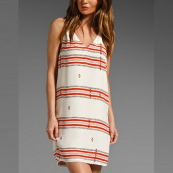 Joie Dresses & Skirts - Joie 100% Silk Aztec Print Shift Dress